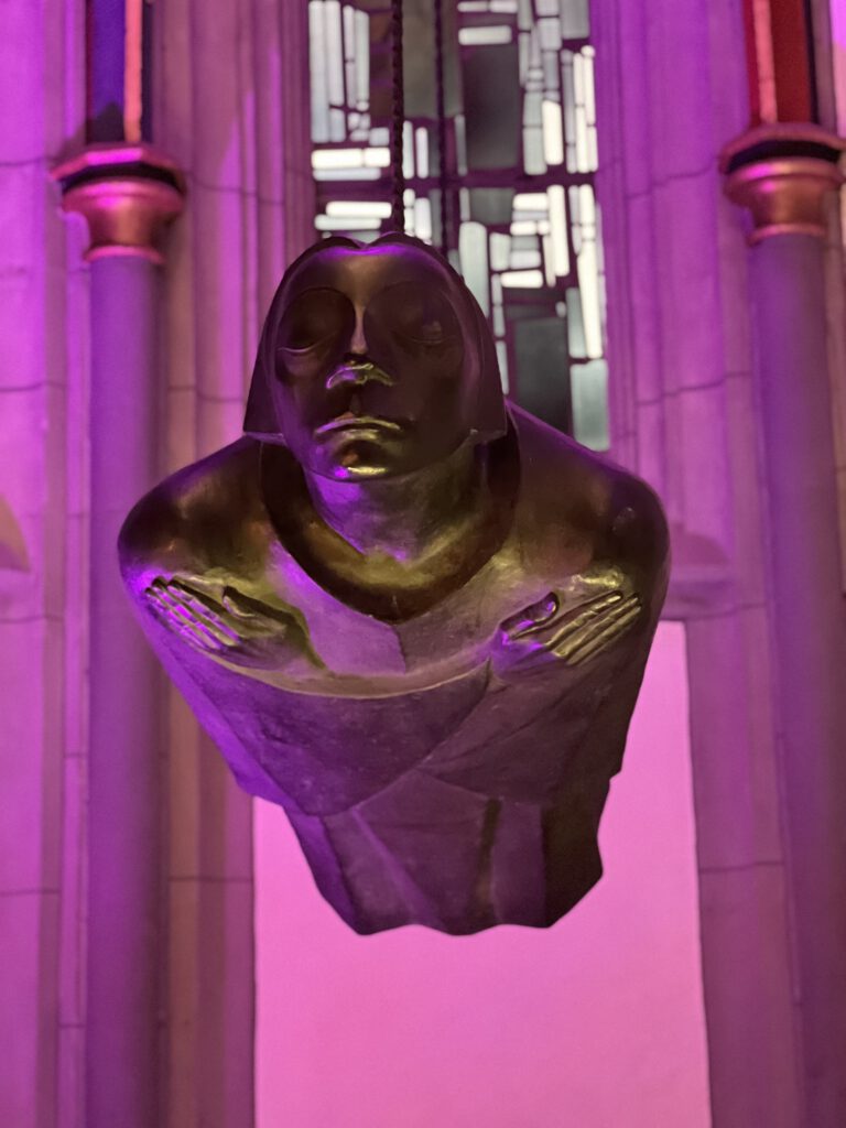 Schwebender Engel von Barlach