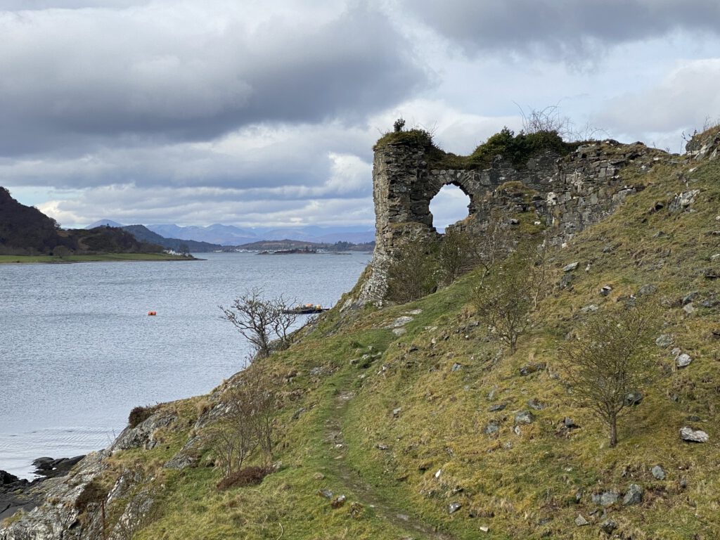 Ruine von Strome Castle, Loch Carron, Lochcarron, Schottland, Highlands