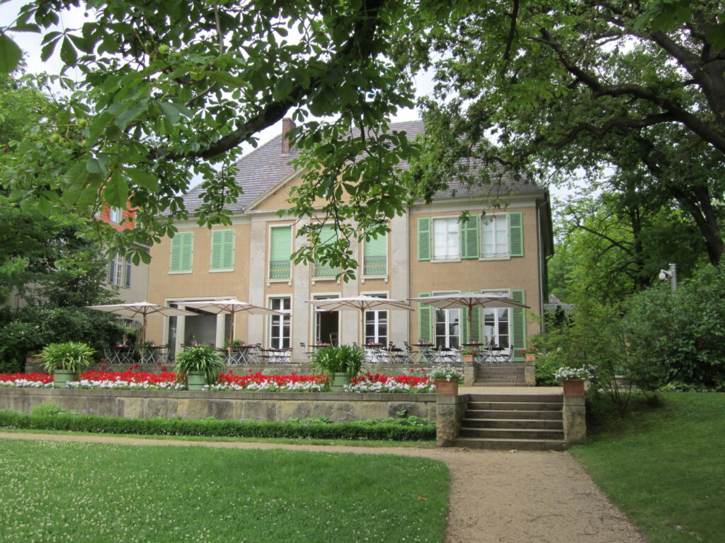 Liebermann Villa mit Garten von der Seeseite Berlin 