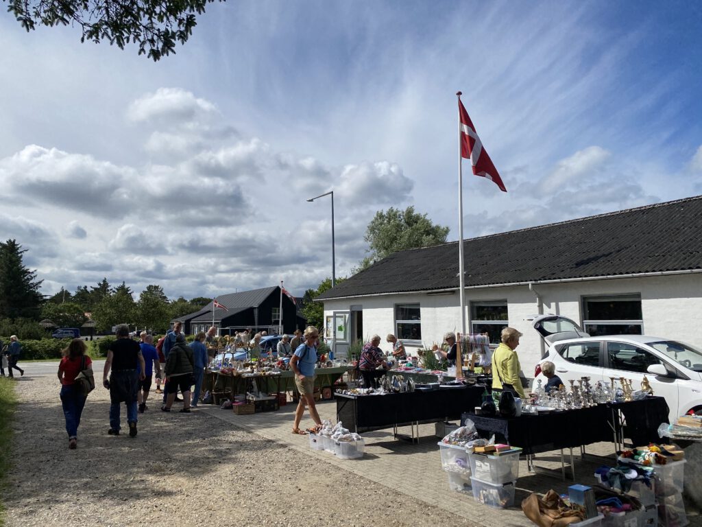 Trödelmarkt in Hune