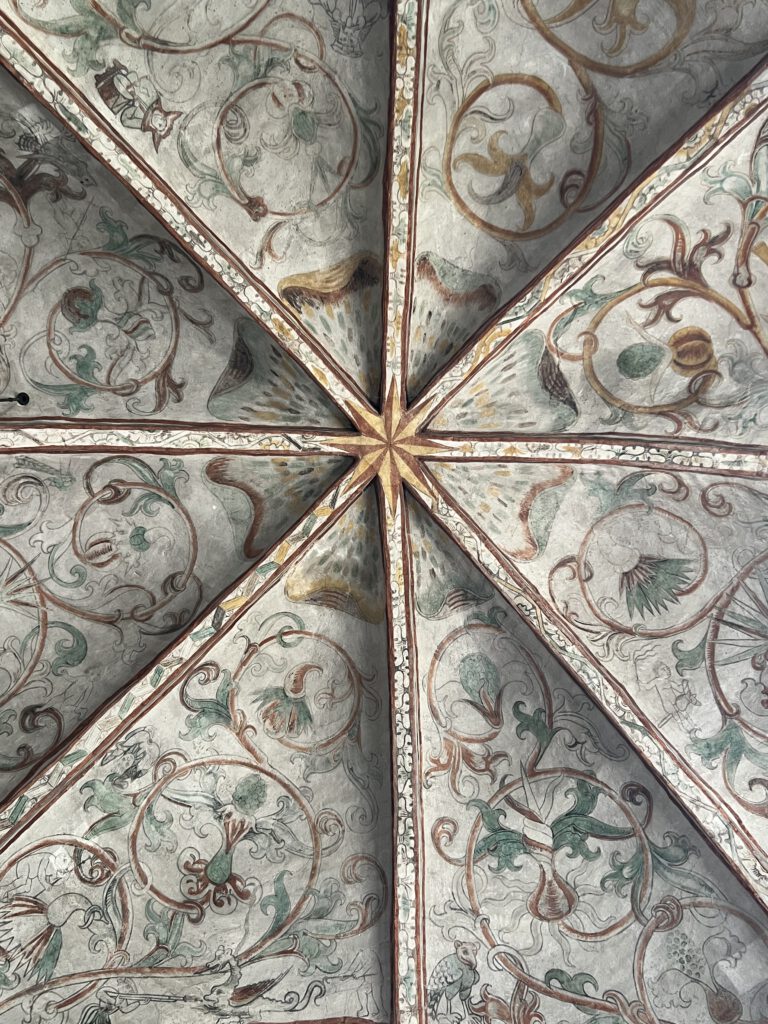Taufbeckenhimmel Saltum Kirche