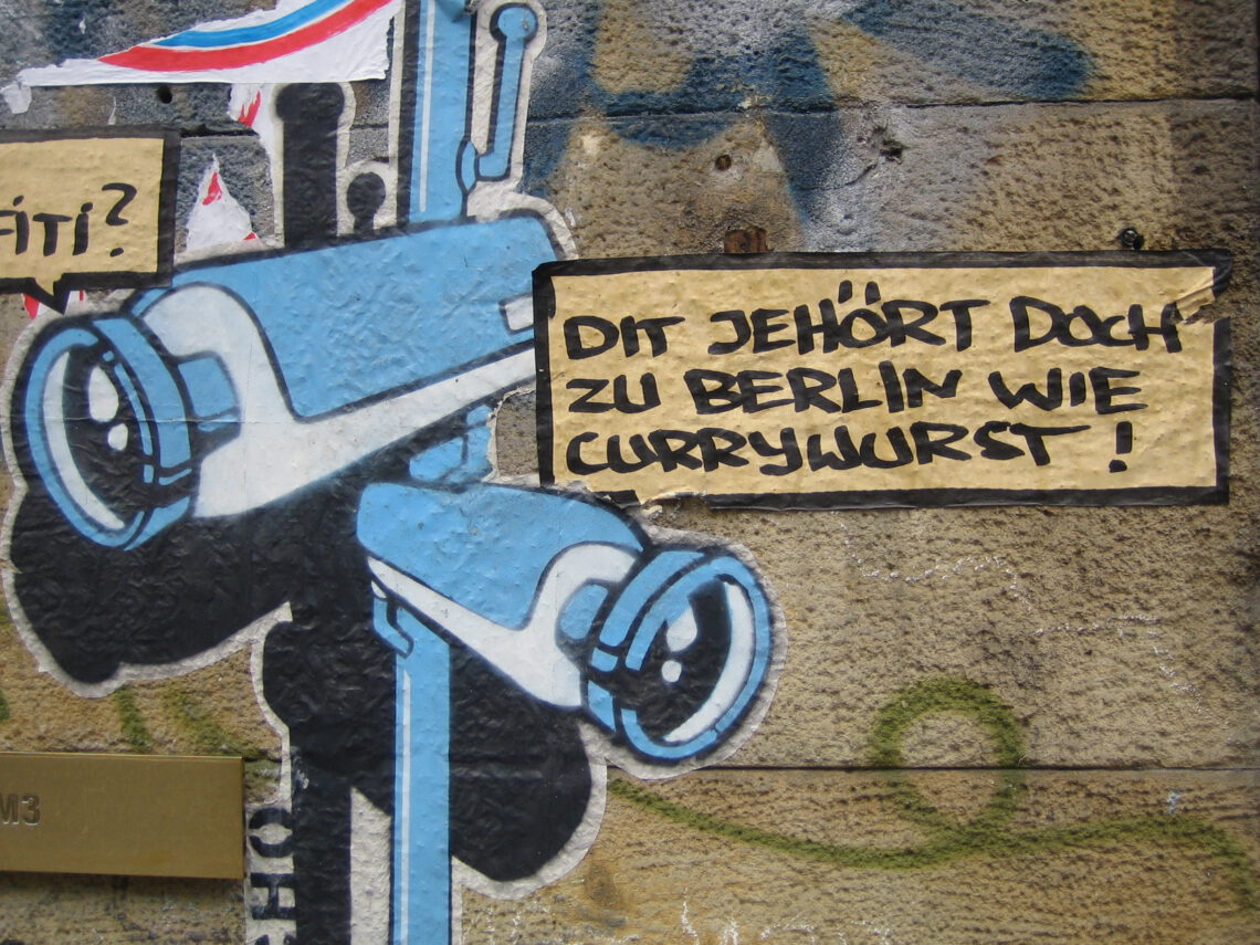 Street Art Berlin Currywurst