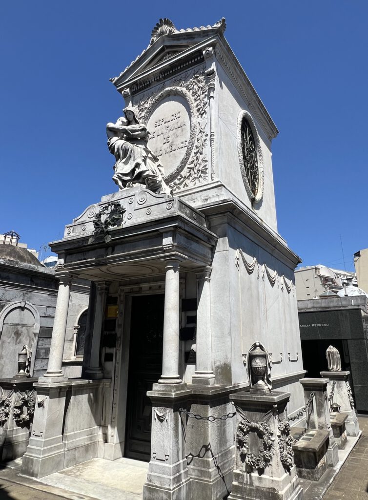 Gräber auf dem Recoleta Friedhof 