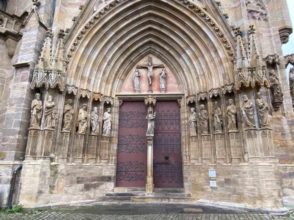 Portal am Erfurter Dom