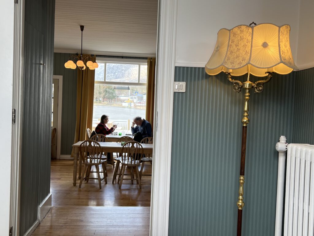 Café Nordic Hotel Adlan innen