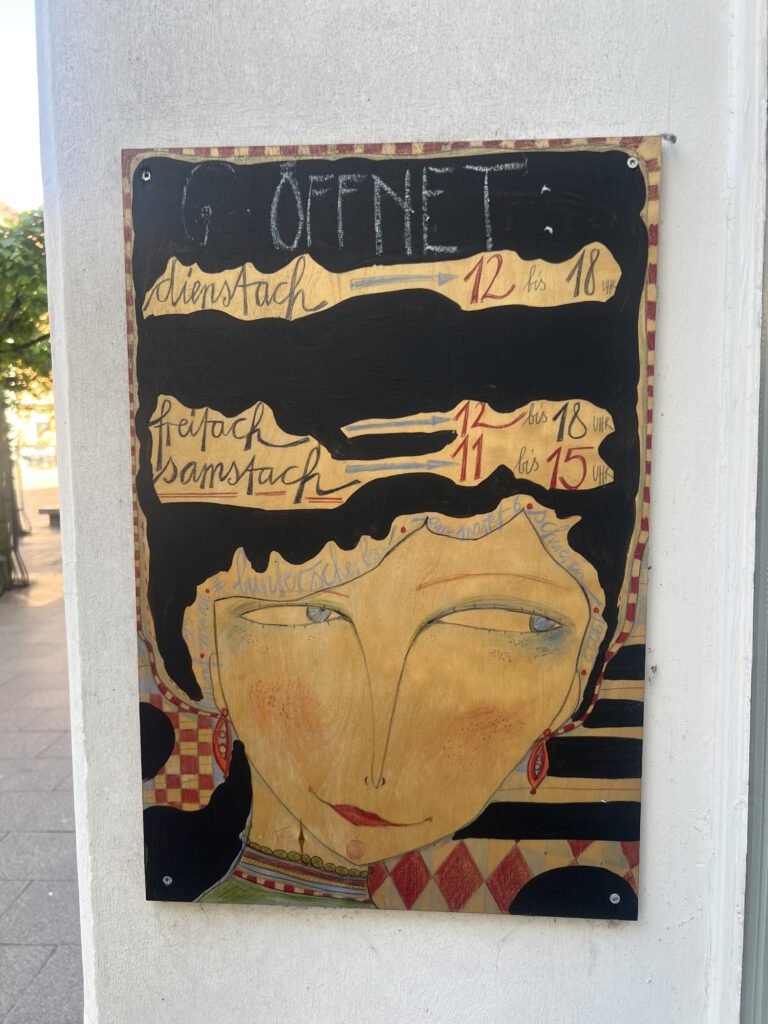 Bunter Scherben / Der Drei-Tage-Laden