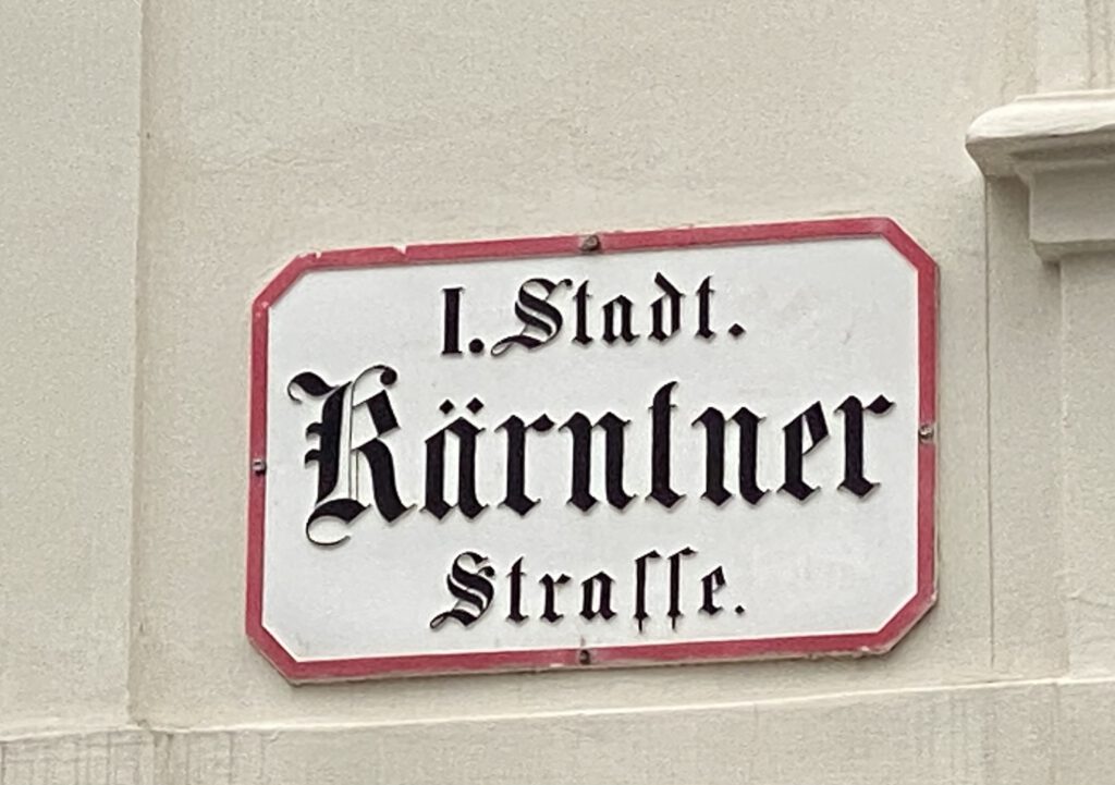 Straßenschild Kärntnerstraße