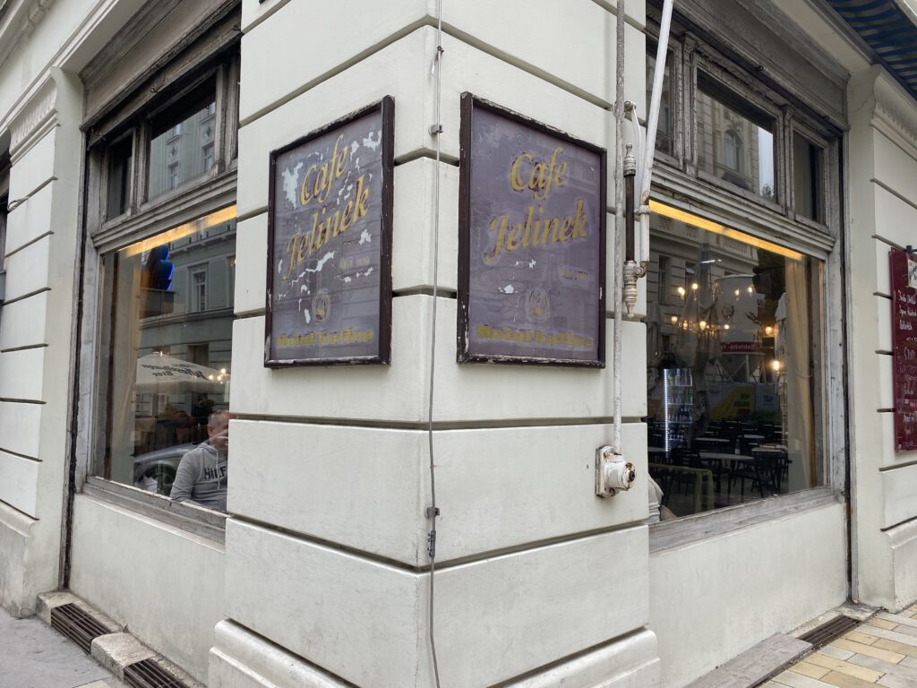 Cafe Jelinek von außen