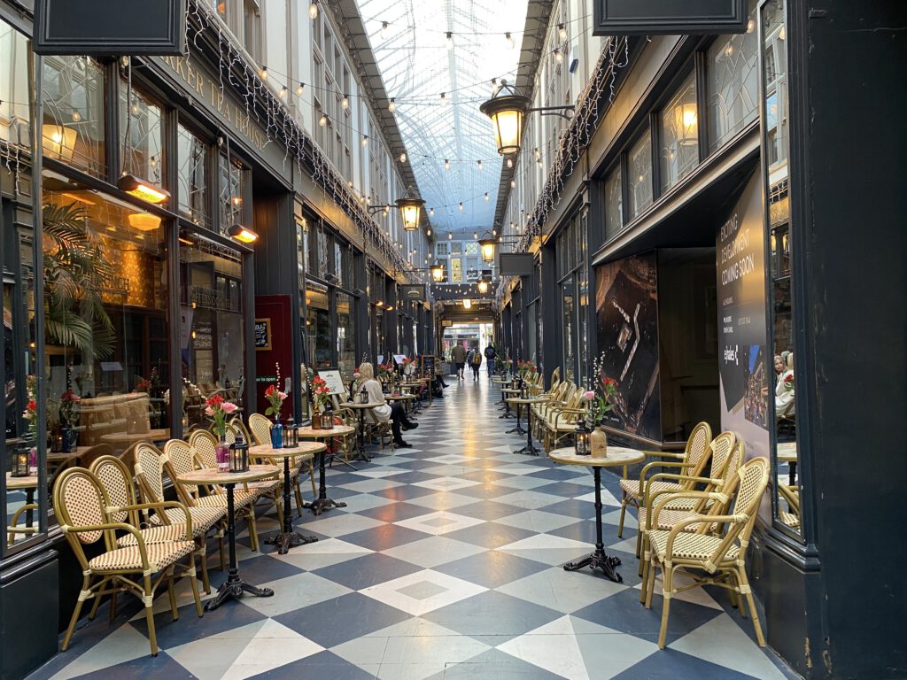 Bakers Tea Rooms in der High Street Arcade