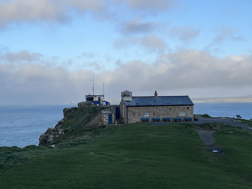 St.-Nikolaus-Kapelle und Haus der Küstenwache