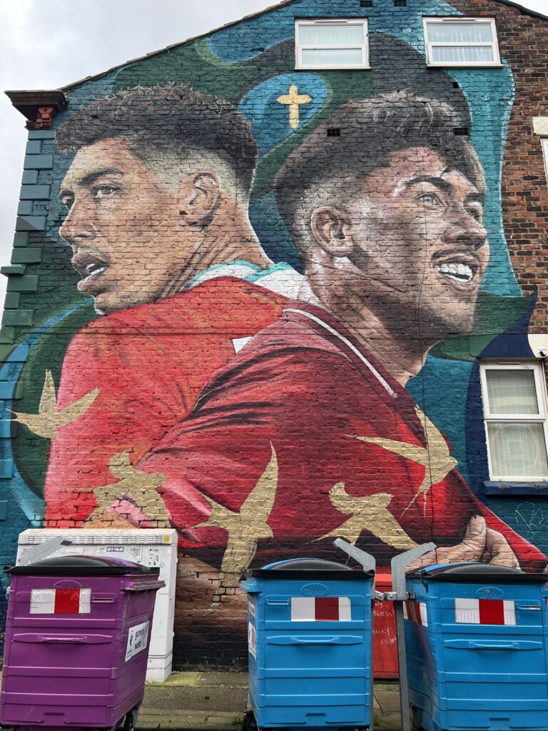 Roberto Firmino mural