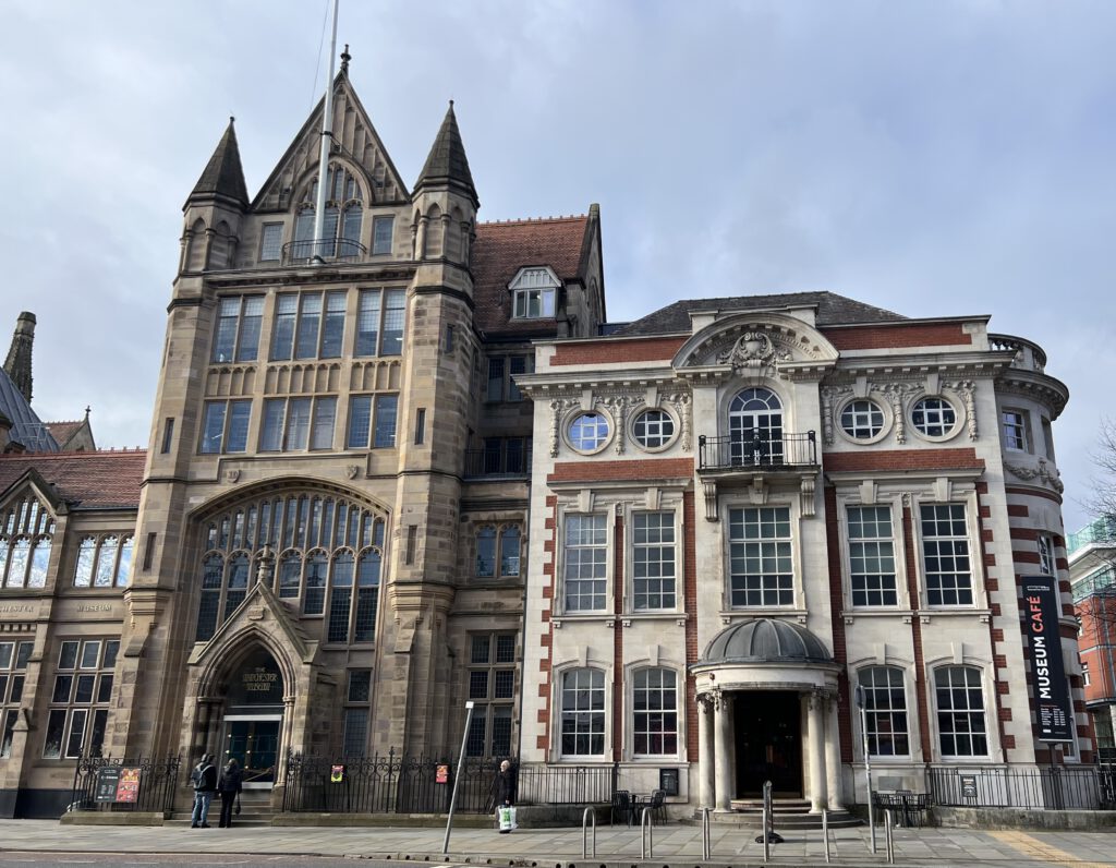 Manchester Museum mit Café