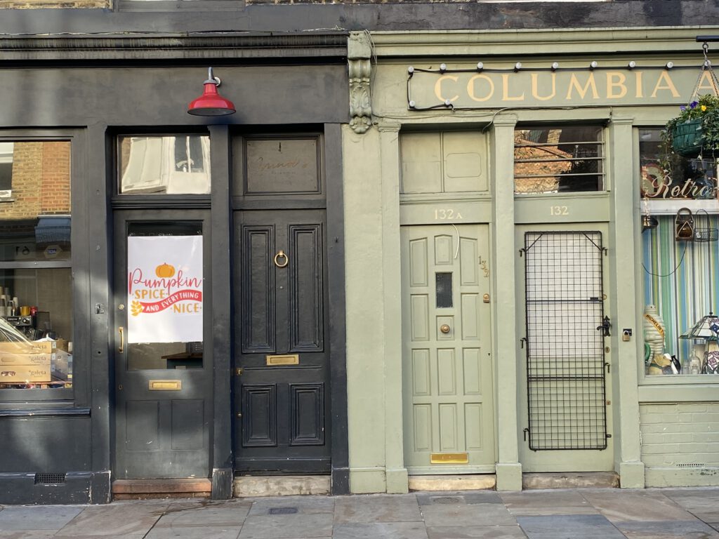 Columbia Rd